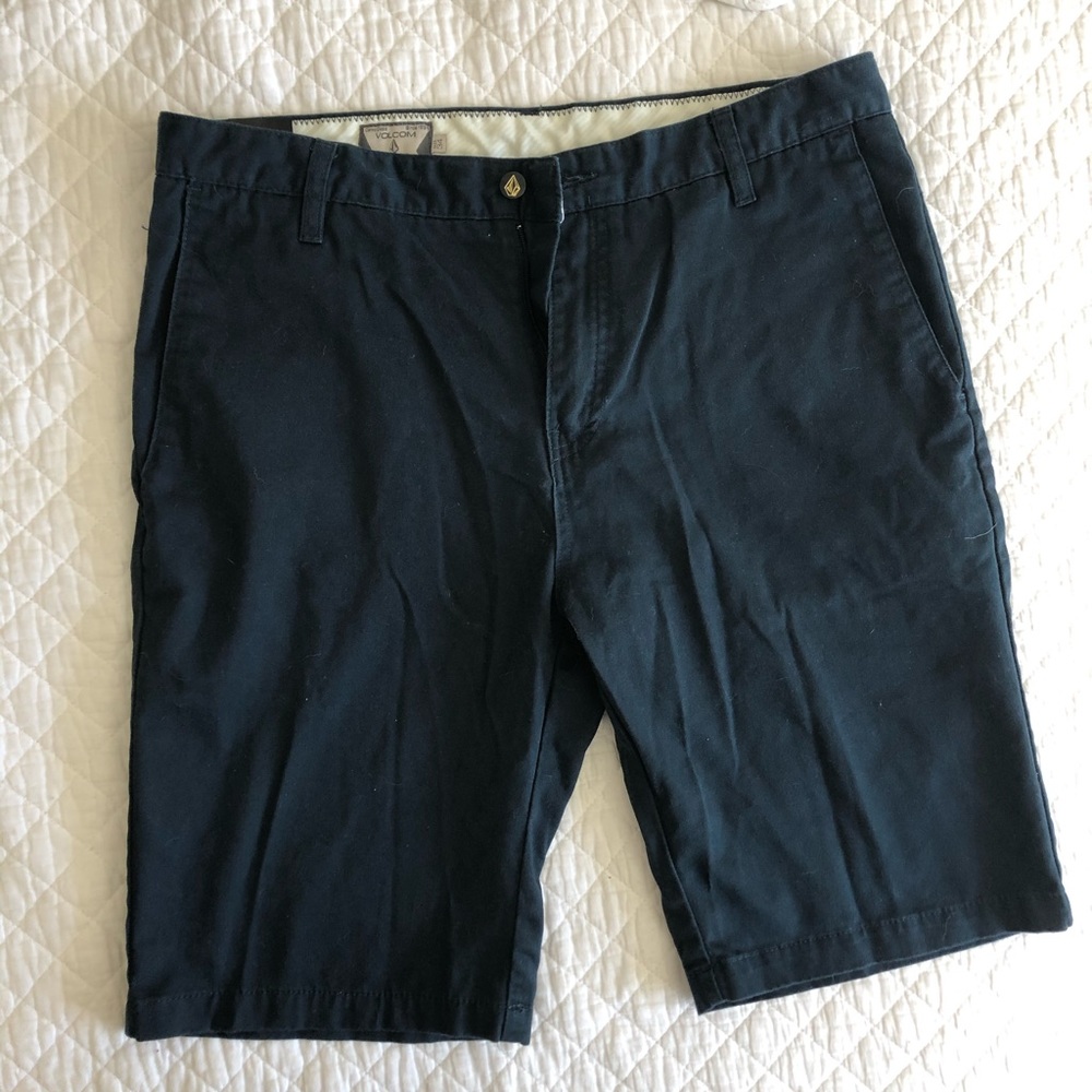 Volcom men’s shorts